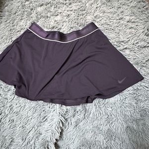 Nike tennis skirt sz large